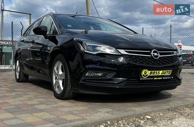 Универсал Opel Astra 2017 в Стрые