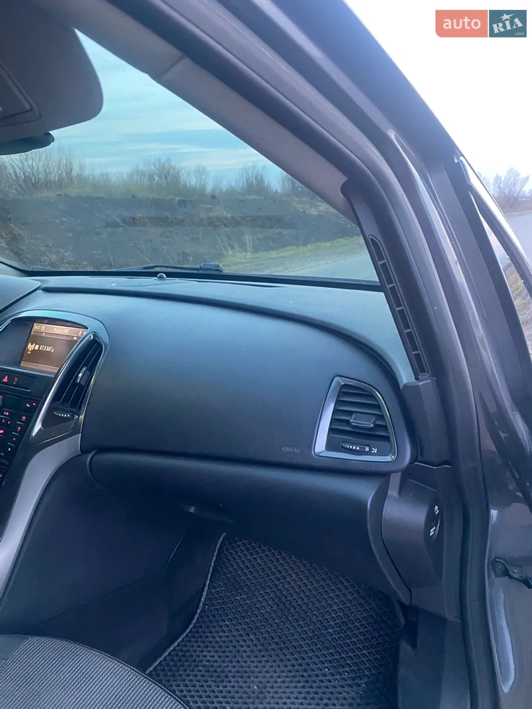 2011 Opel Astra - мініатюра 26