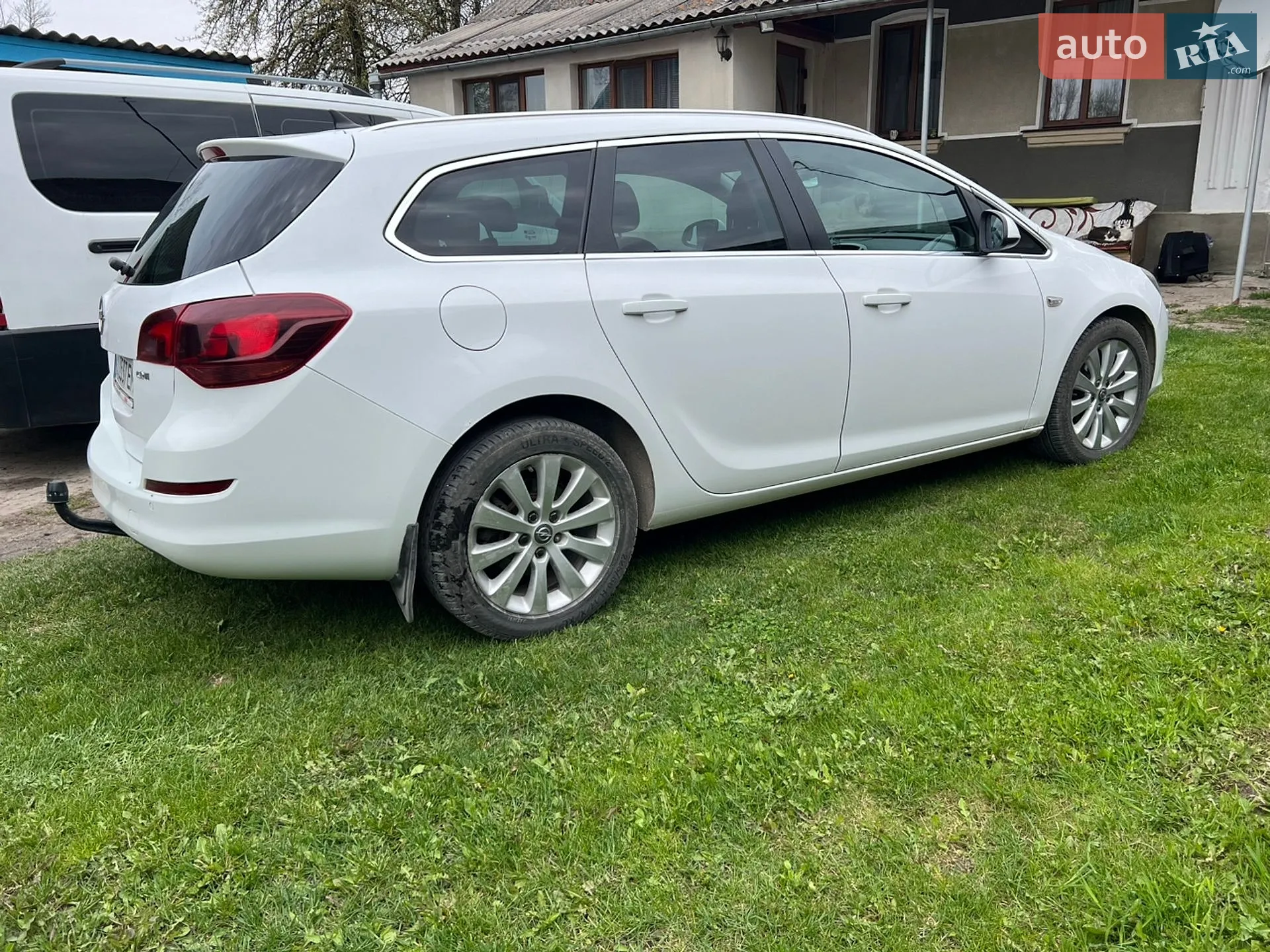2011 Opel Astra - мініатюра 4