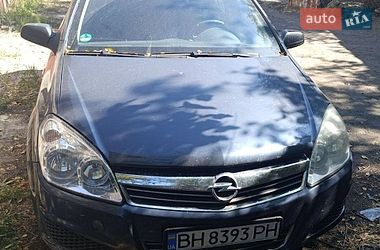 Универсал Opel Astra 2007 в Выгоде