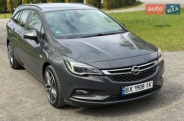 Универсал Opel Astra 2016 в Хмельницком
