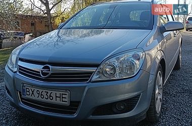 Универсал Opel Astra 2008 в Хмельницком