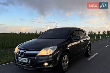 Хэтчбек Opel Astra 2009 в Броварах
