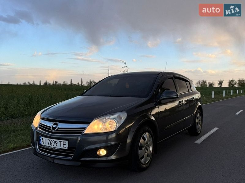 Opel Astra 2009