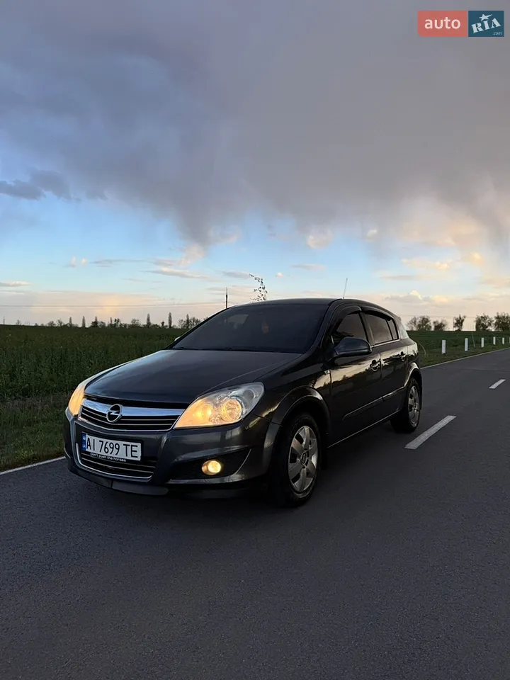2010 Opel Astra - мініатюра 12