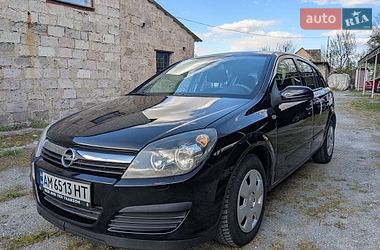 Хэтчбек Opel Astra 2005 в Звягеле