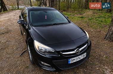 Універсал Opel Astra 2014 в Сумах