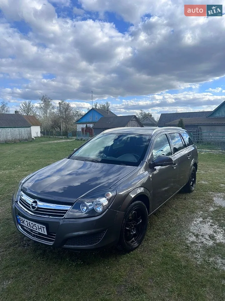 2011 Opel Astra - мініатюра 18