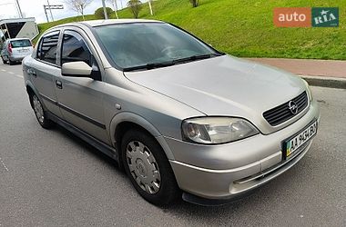 Седан Opel Astra 2007 в Києві