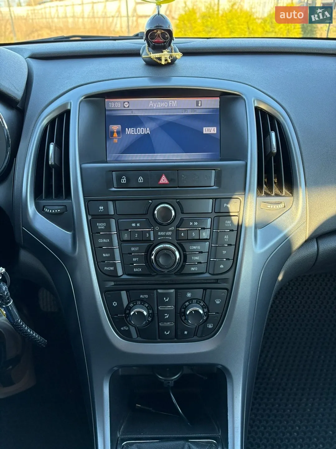2012 Opel Astra - мініатюра 13