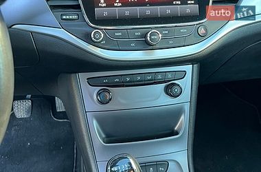 Универсал Opel Astra 2018 в Ватутино