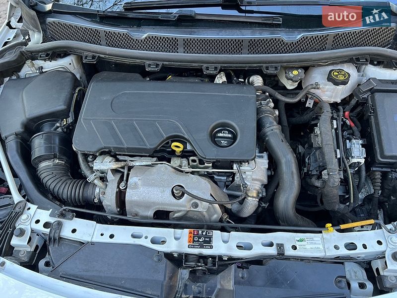 Универсал Opel Astra 2018 в Ватутино