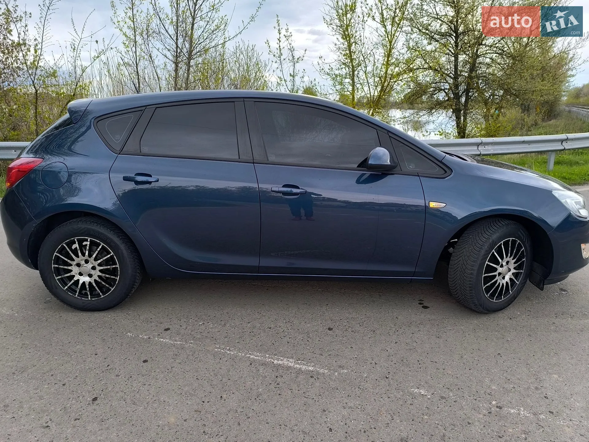 2011 Opel Astra - мініатюра 11