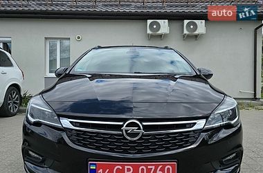 Універсал Opel Astra 2018 в Львові