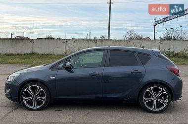 Хэтчбек Opel Astra 2009 в Попельне