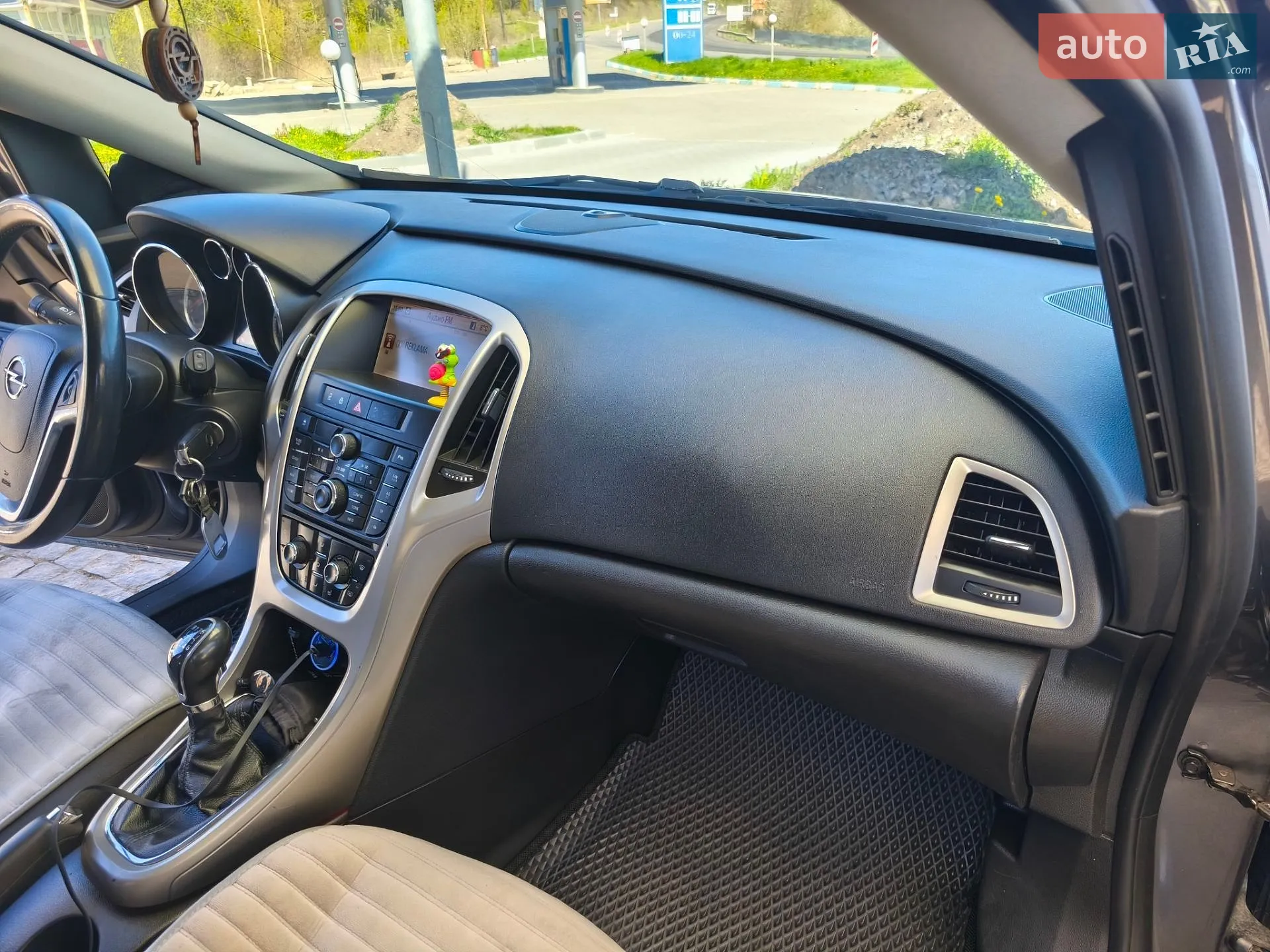2010 Opel Astra - мініатюра 11