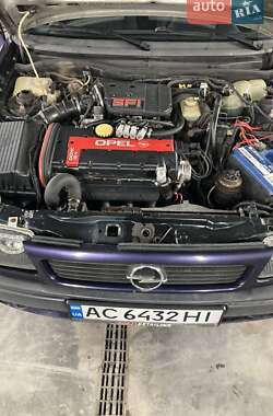 Универсал Opel Astra 1993 в Нововолынске