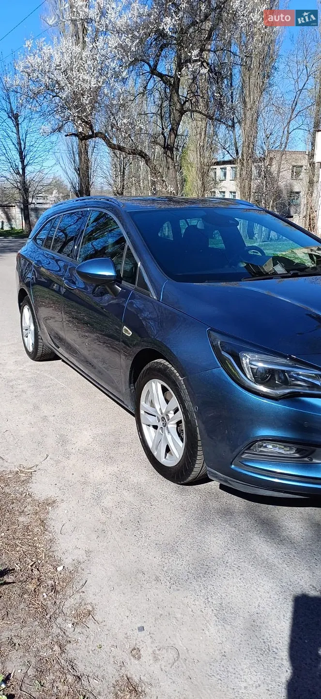 2016 Opel Astra - фото 1