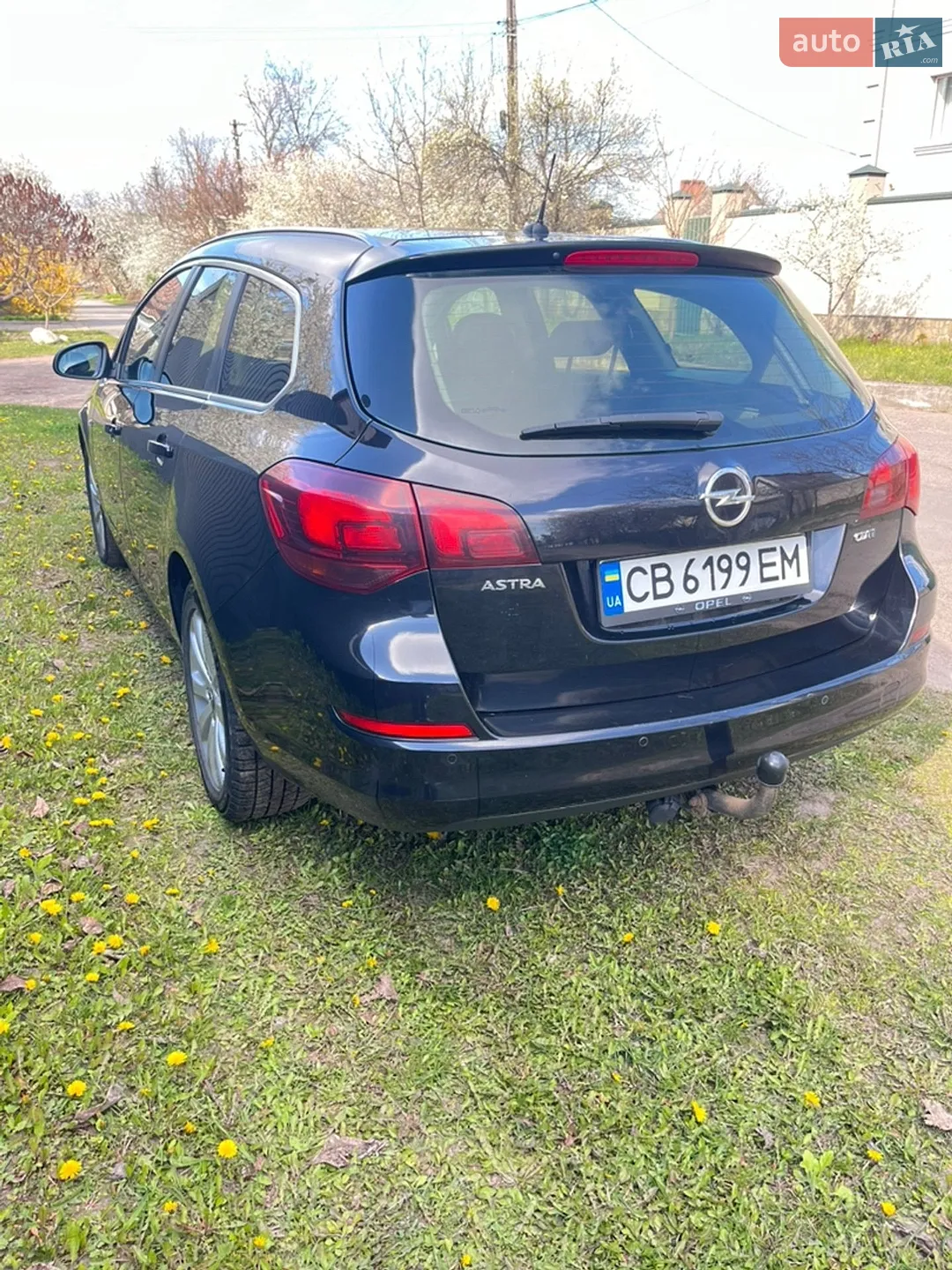 Opel Astra 2011 VIN W0LPE8EF1B8132733 фото оголошення 2 з 5