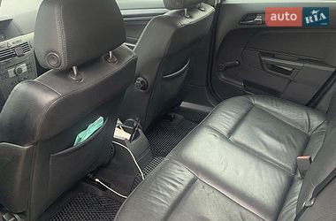 Хэтчбек Opel Astra 2005 в Киеве