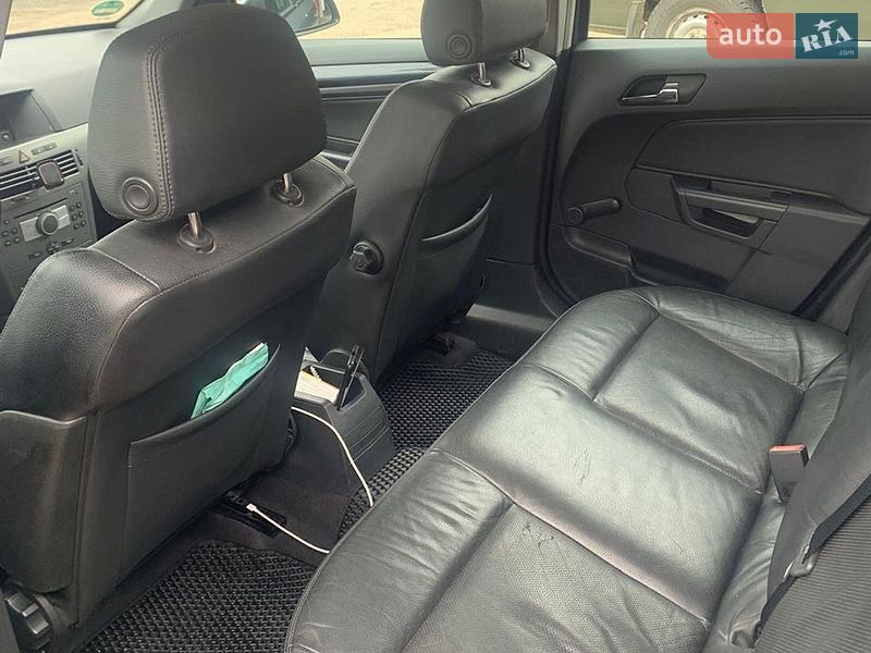 Хэтчбек Opel Astra 2005 в Киеве