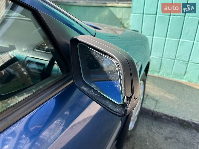 Седан Opel Astra 2006 в Черкассах