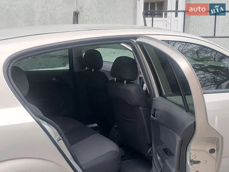 Opel Astra 2010 VIN W0L0AHL48B5003879 фото оголошення 9 з 43