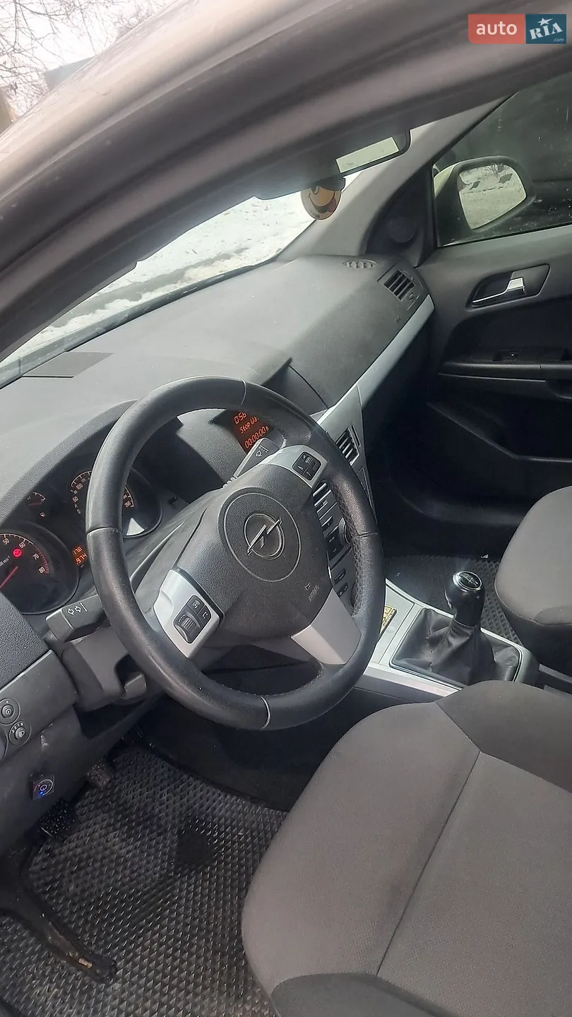 2010 Opel Astra - мініатюра 10