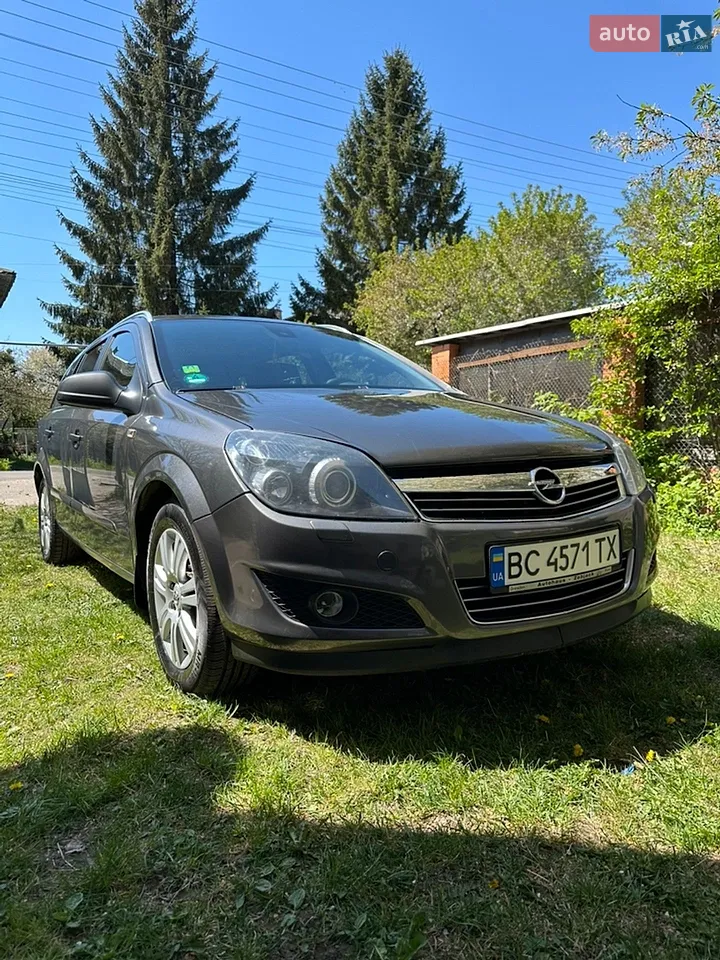 2011 Opel Astra - мініатюра 10
