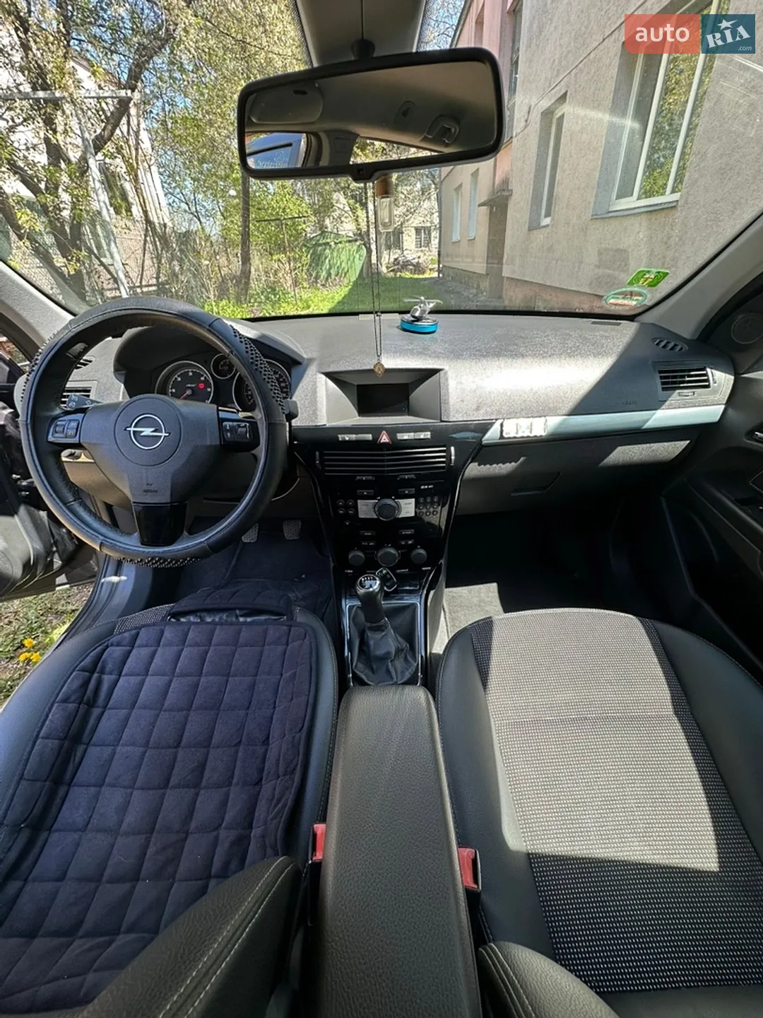 2010 Opel Astra - мініатюра 10