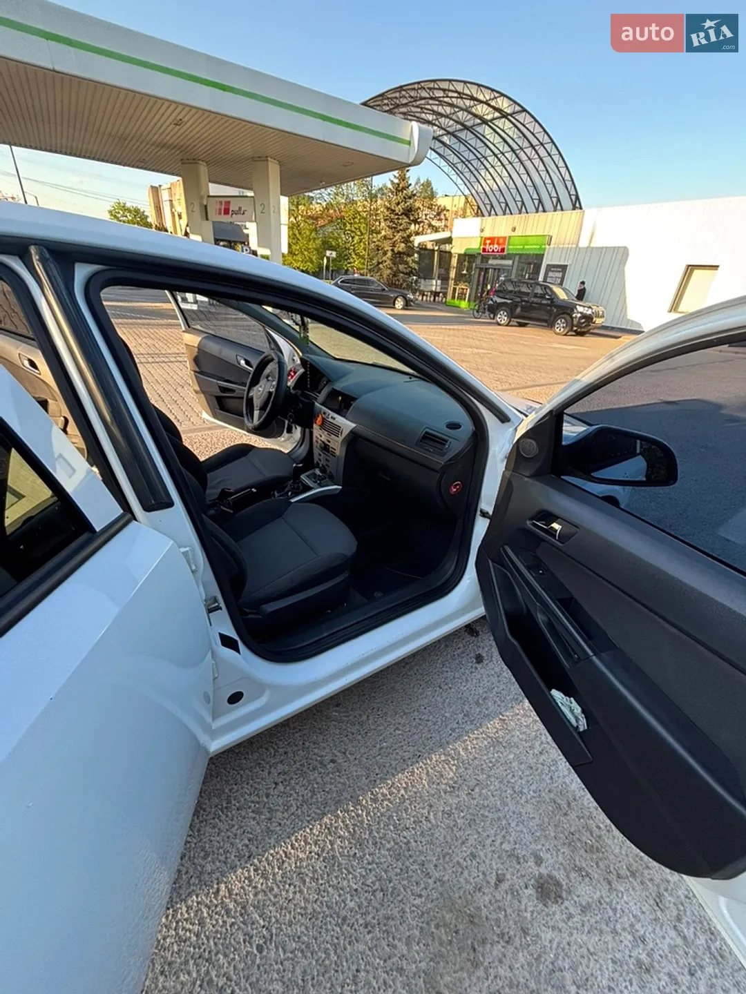 2010 Opel Astra - мініатюра 27