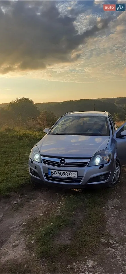 2010 Opel Astra - мініатюра 23
