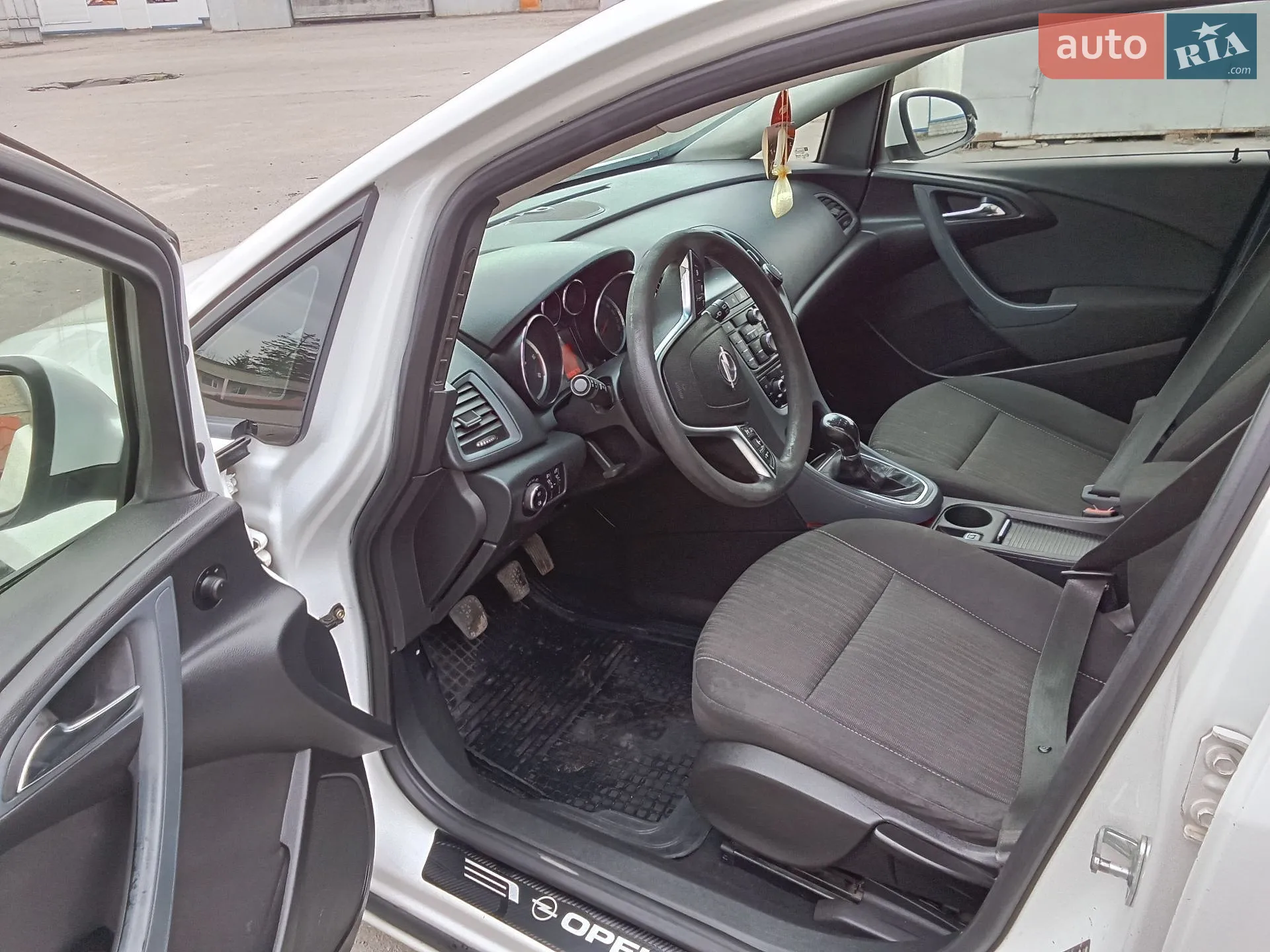 2011 Opel Astra - мініатюра 7