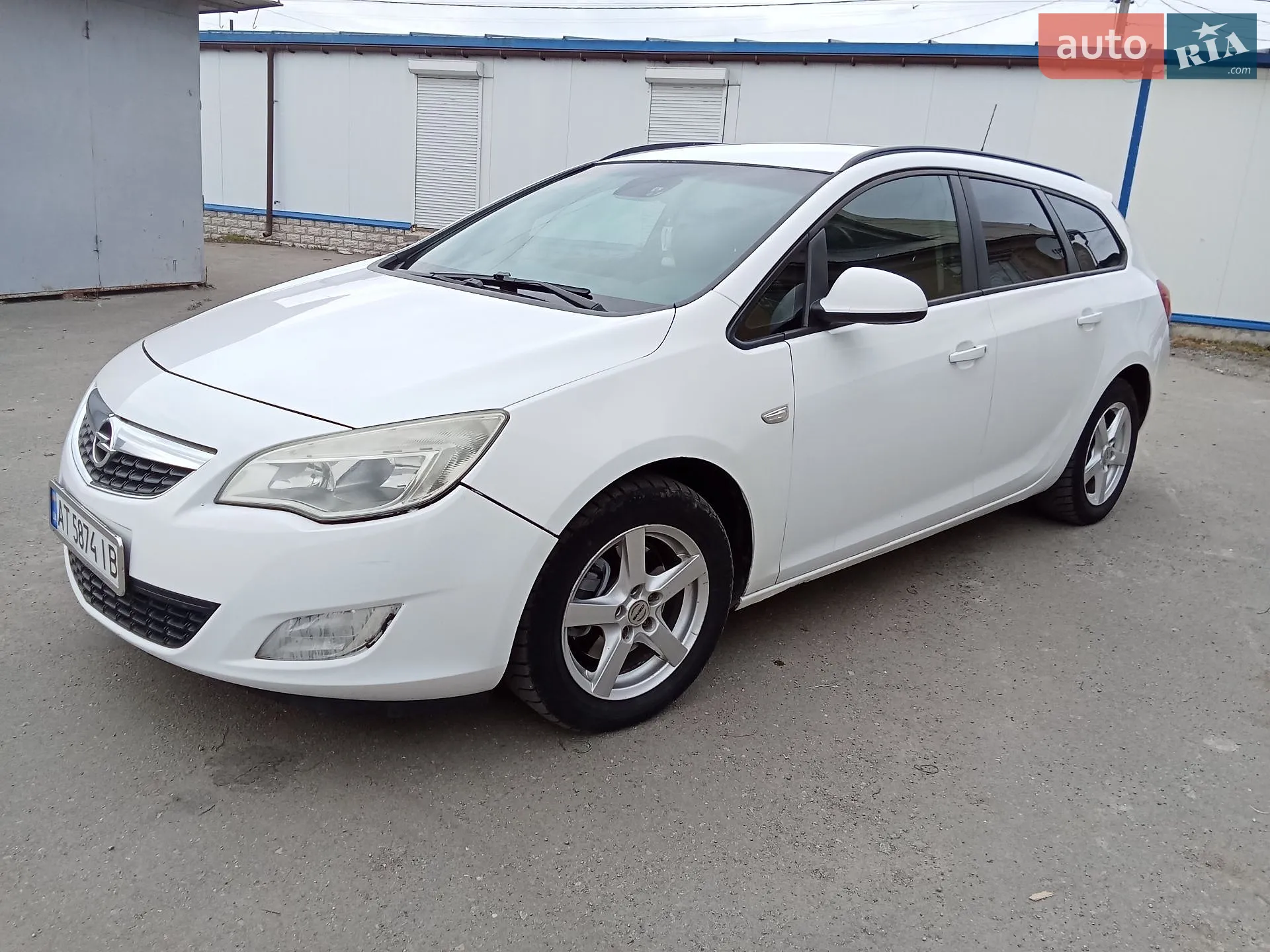 2011 Opel Astra - мініатюра 12