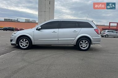 Универсал Opel Astra 2008 в Киеве