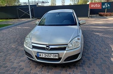 Хэтчбек Opel Astra 2006 в Киеве