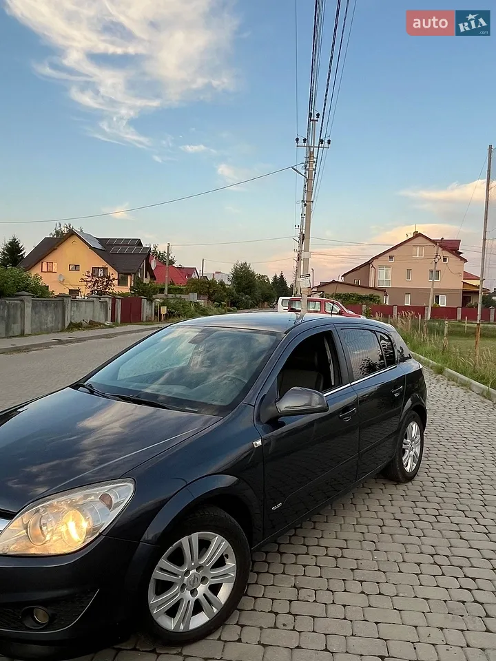 2010 Opel Astra - мініатюра 16