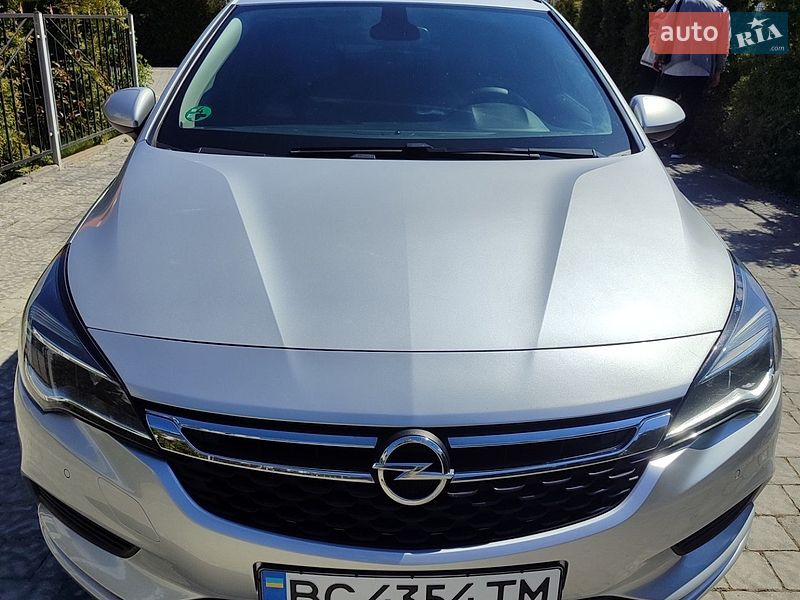 Универсал Opel Astra 2018 в Трускавце