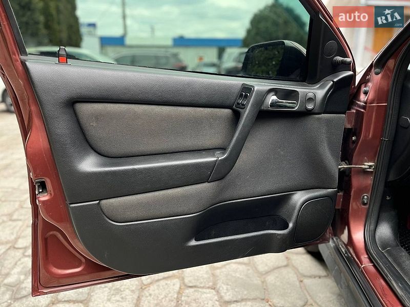 Универсал Opel Astra 2002 в Белой Церкви