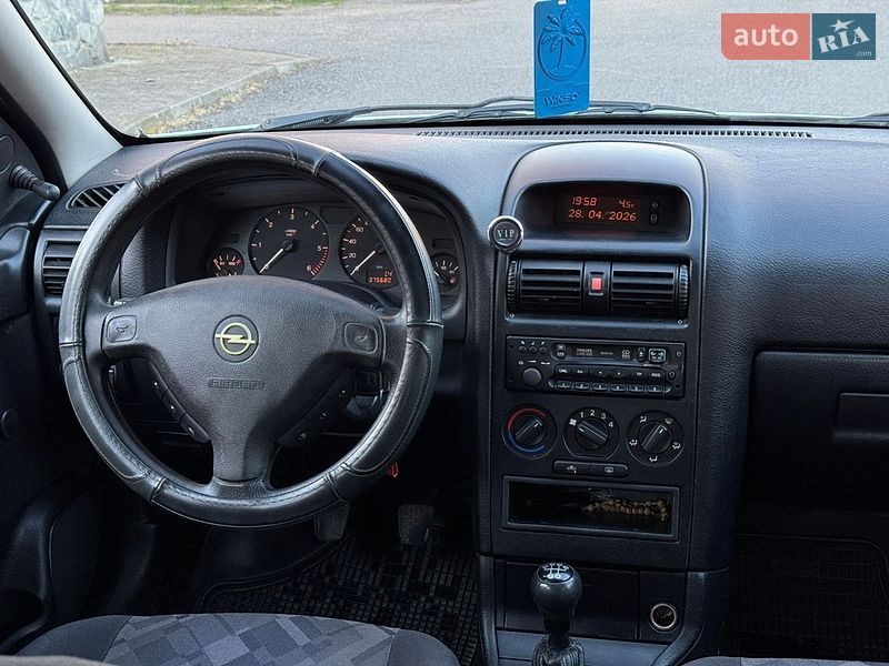 Универсал Opel Astra 1999 в Стрые