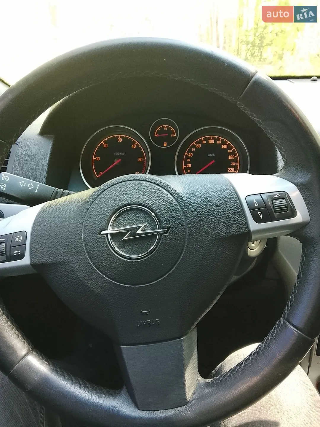 2010 Opel Astra - мініатюра 13