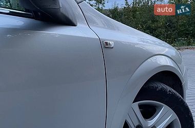 Универсал Opel Astra 2009 в Вишневце