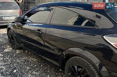 Купе Opel Astra 2008 в Львове