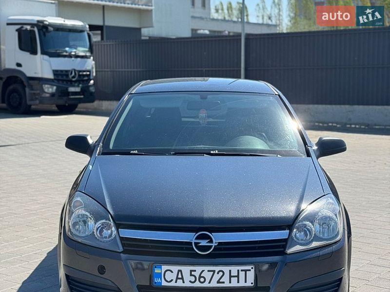 Хэтчбек Opel Astra 2006 в Черкассах