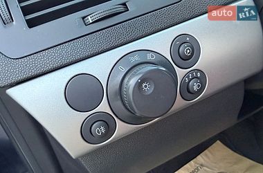Универсал Opel Astra 2010 в Луцке