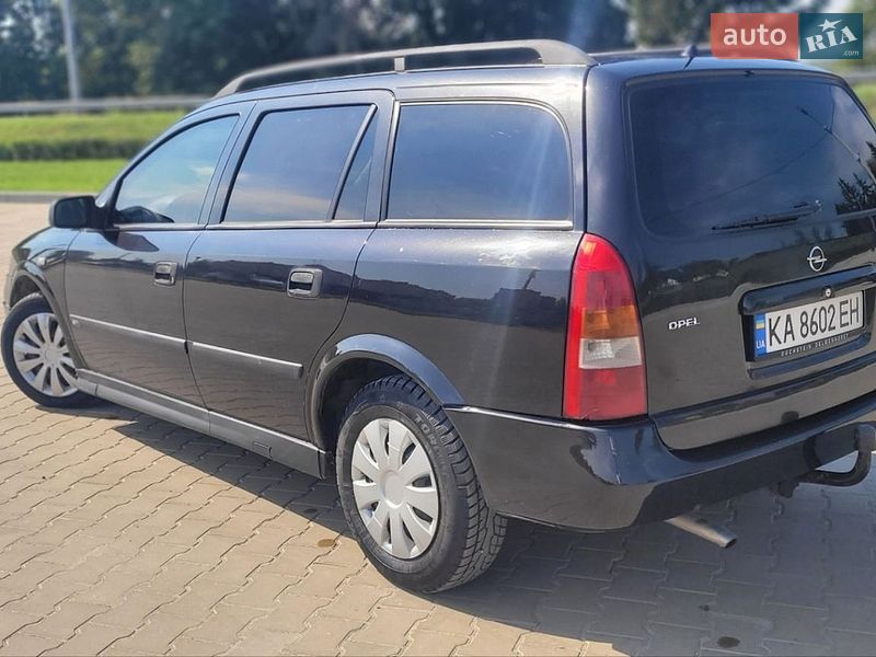 Универсал Opel Astra 1999 в Киеве