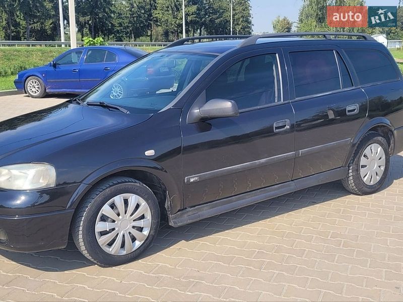 Универсал Opel Astra 1999 в Киеве