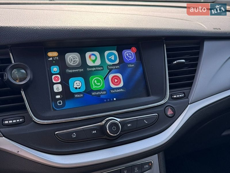 Универсал Opel Astra 2018 в Жовкве