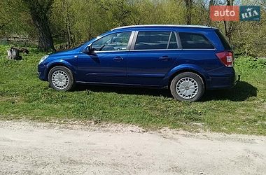 Универсал Opel Astra 2008 в Глухове