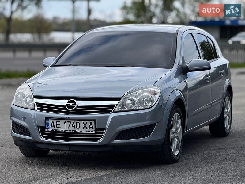 Opel Astra 2008